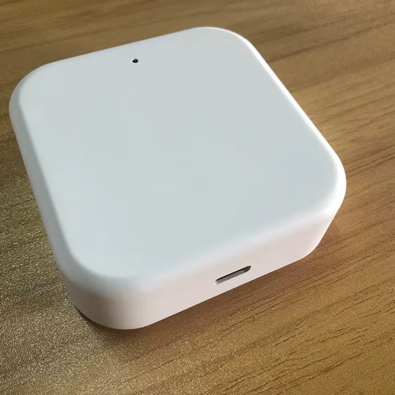Gateway TTlock G2 WiFi 2.4G Zi - Smart Lock Zigbee Gateway recensione e prezzo